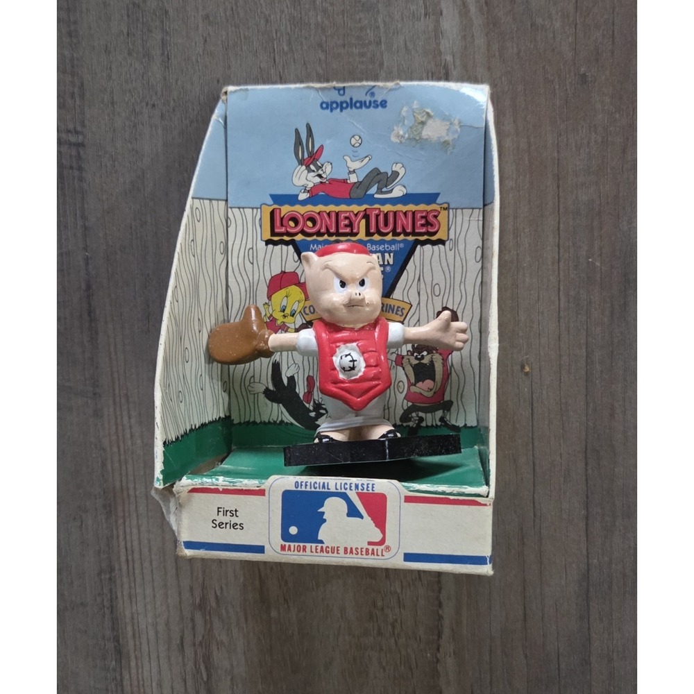 Vtg 1990 Looney Tunes Porky Pig Figure MLB Cleveland Indians New In Box